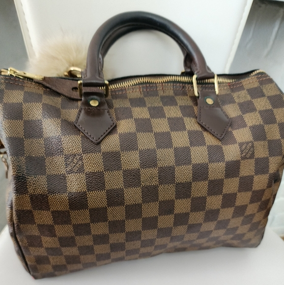 Authentic Louis Vuitton speedy 30๐ - Picture 4 of 8